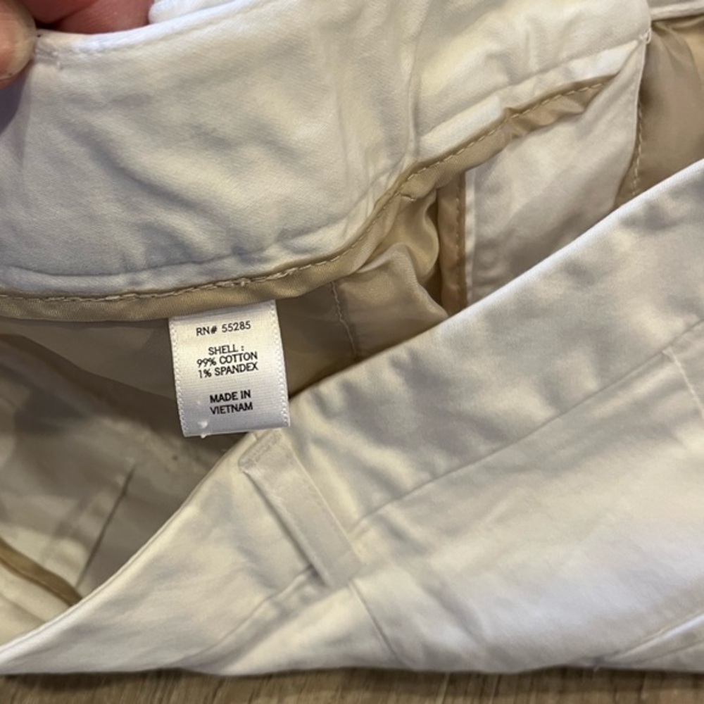 Express Design Studio Editor White Shorts Size 00 - Picture 9 of 11